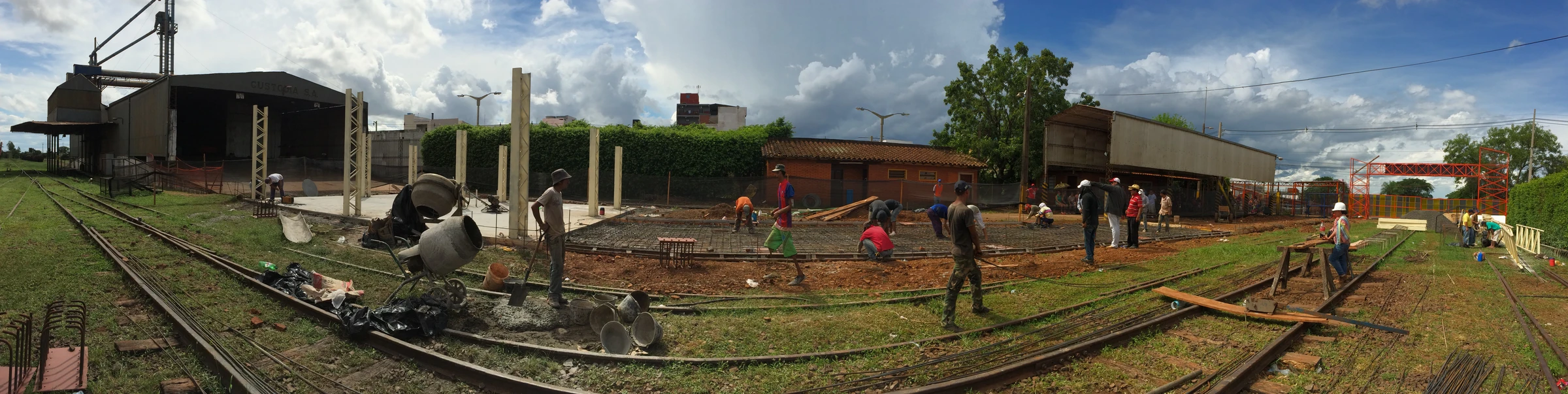 Vista complementaria de la Estacion Internacional de Pasajeros FEPASA